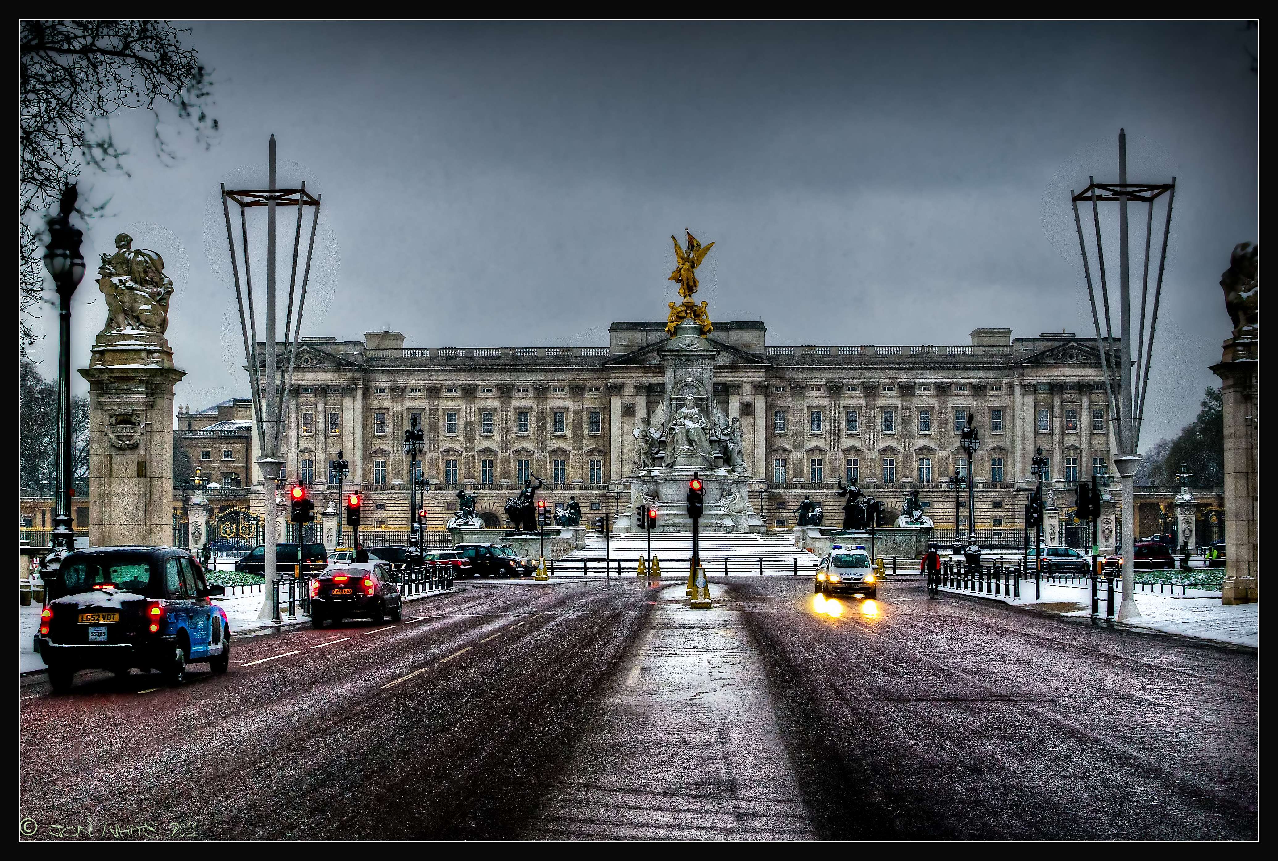 One of London attractions- Buckingham Palace